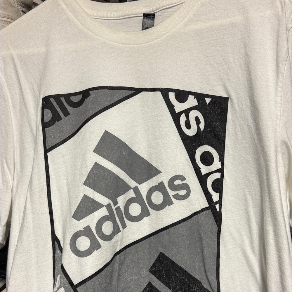 Adidas Cream T-Shirt with Black Graphic